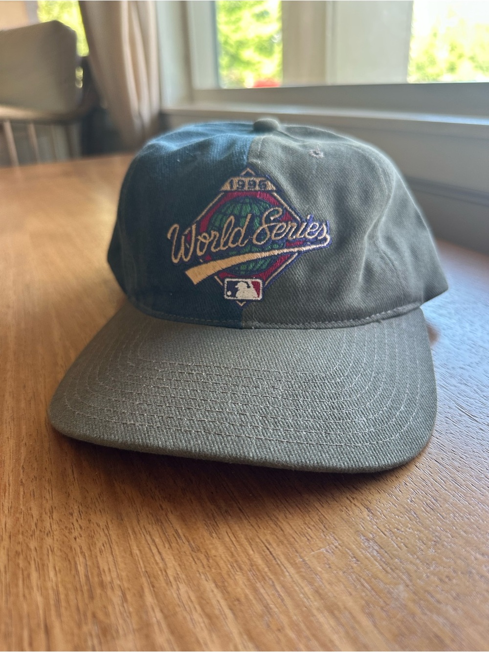 Genuine Merchandise Olive Green 1996 World Series Baseball Cap
